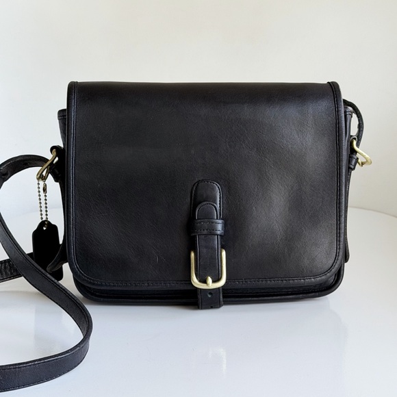 Coach Handbags - Vintage Coach Black Leather Crossbody Saddle Pouch Bag 9590 Made In NYC '80's